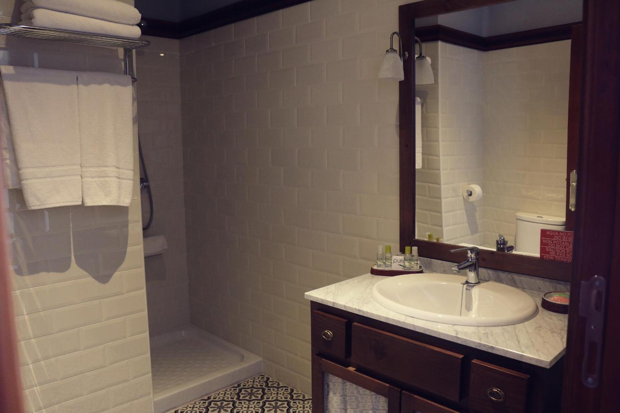 Hotel Pico Espiguete Alba de los Cardaños エクステリア 写真