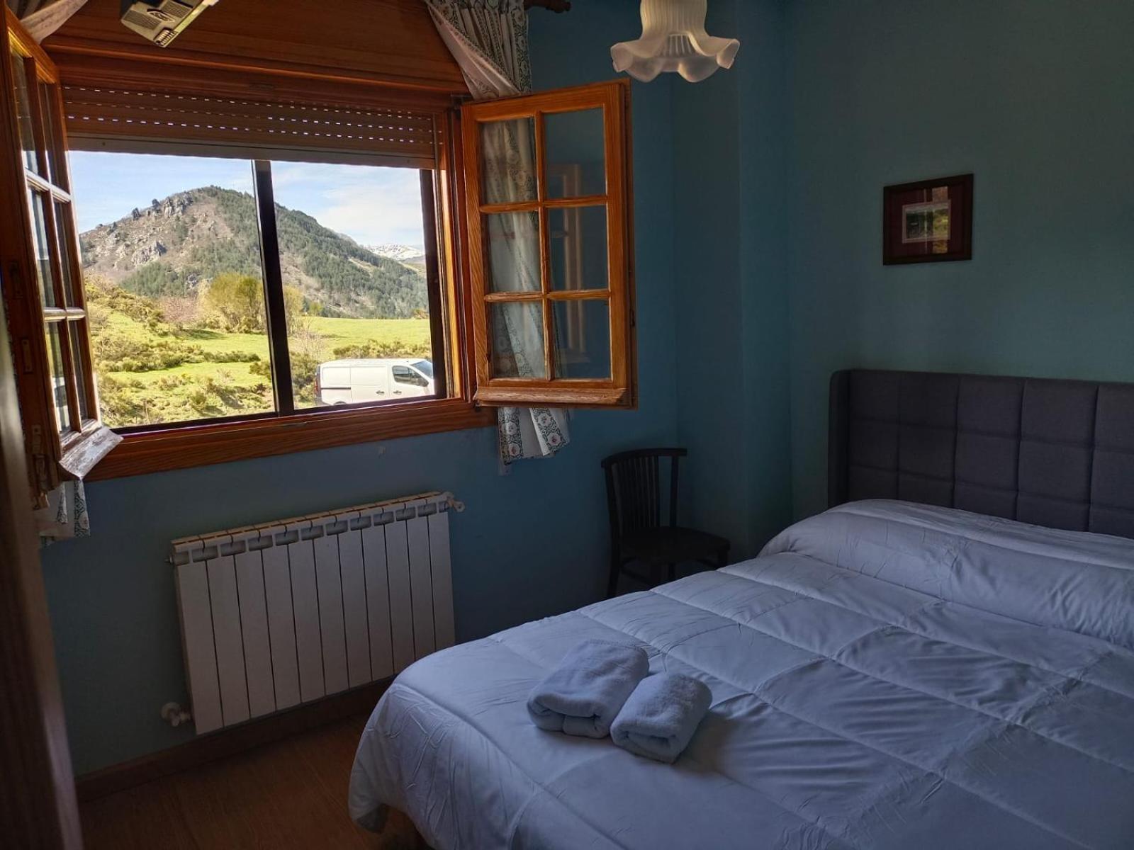 Hotel Pico Espiguete Alba de los Cardaños エクステリア 写真
